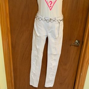 white skinny jeans (distressed)